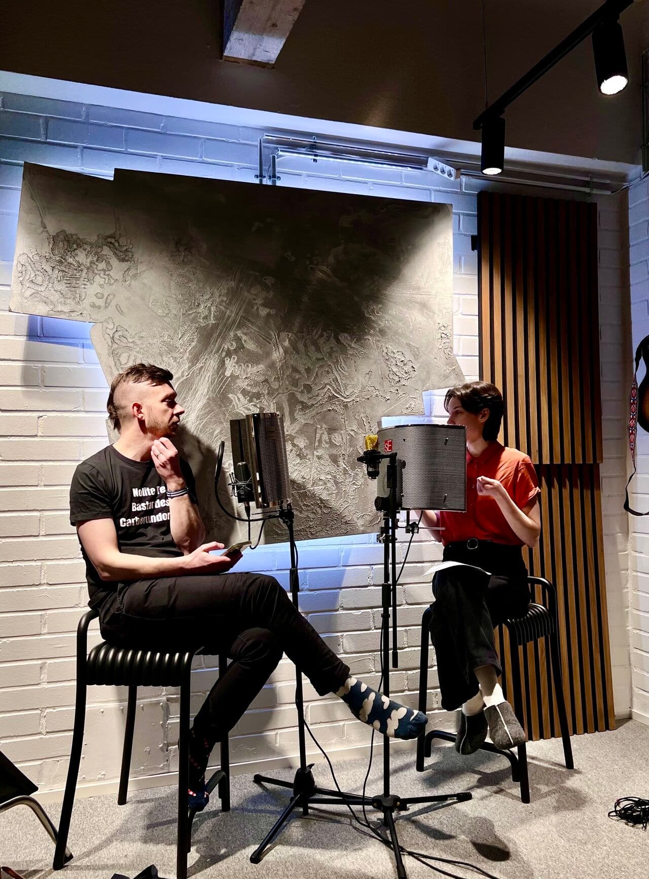 Viivi Marttinen hosting the Sisu and Slay podcast
